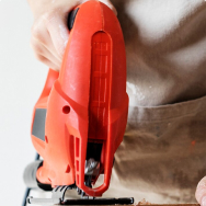 Electric scissors for metal